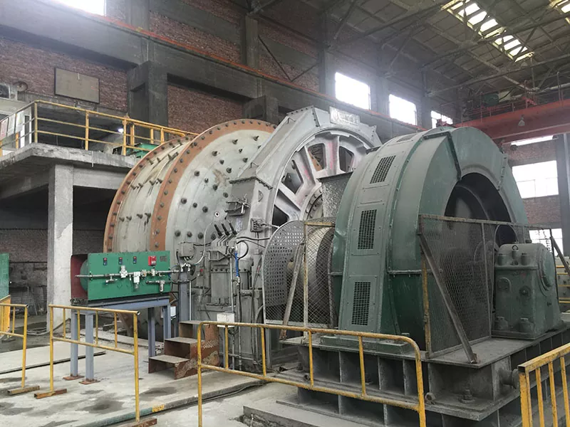 Како може автогена мелница да го поедностави мелењето и да ги намали оперативните трошоци?